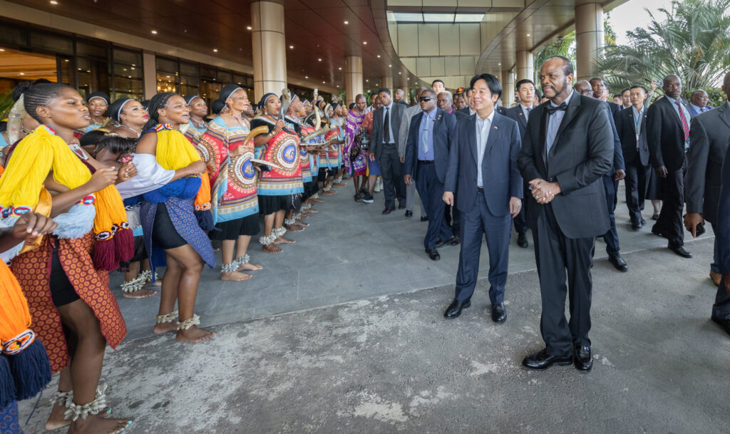 His Majesty King Mswati III and President Lai Ching-te, flanked by their respective delegations, tour the ICC Ezulwini Palazzo guided by Inyatsi Group Chairperson Michelo Shakantu and Prince Mcwasho, May 2026.